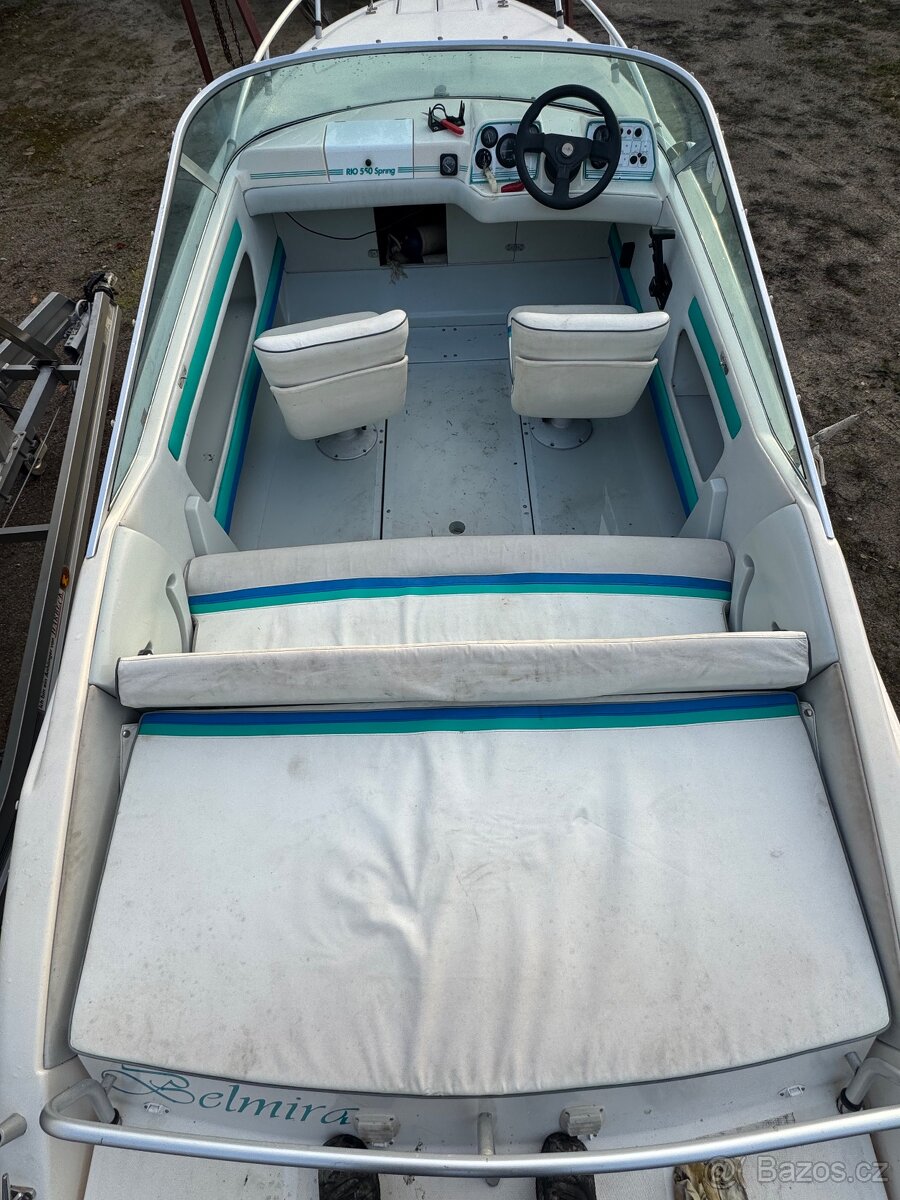 Motorova lod Rio 550 spring - 4