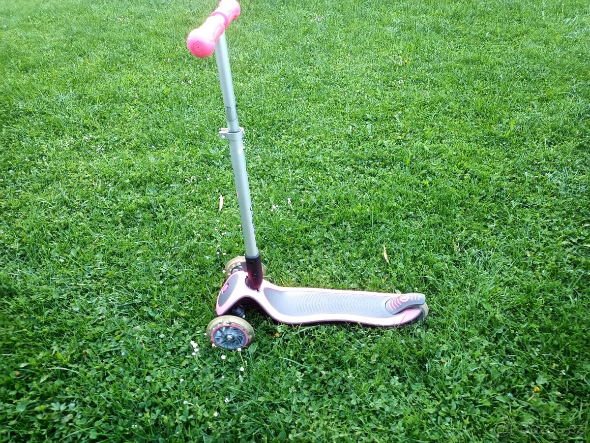 Dětská koloběžka Globber - 4