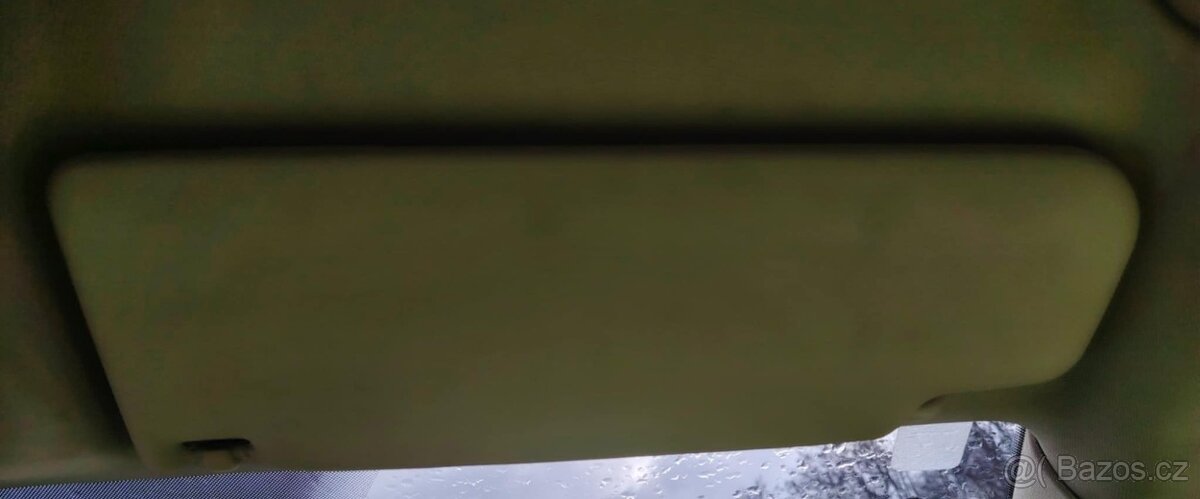 prodám béžové dvojité stínítka do Škody Octavie 2 - 4