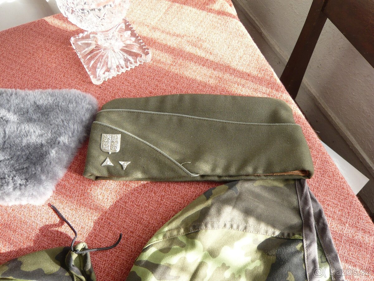 vojenské čepice - 4