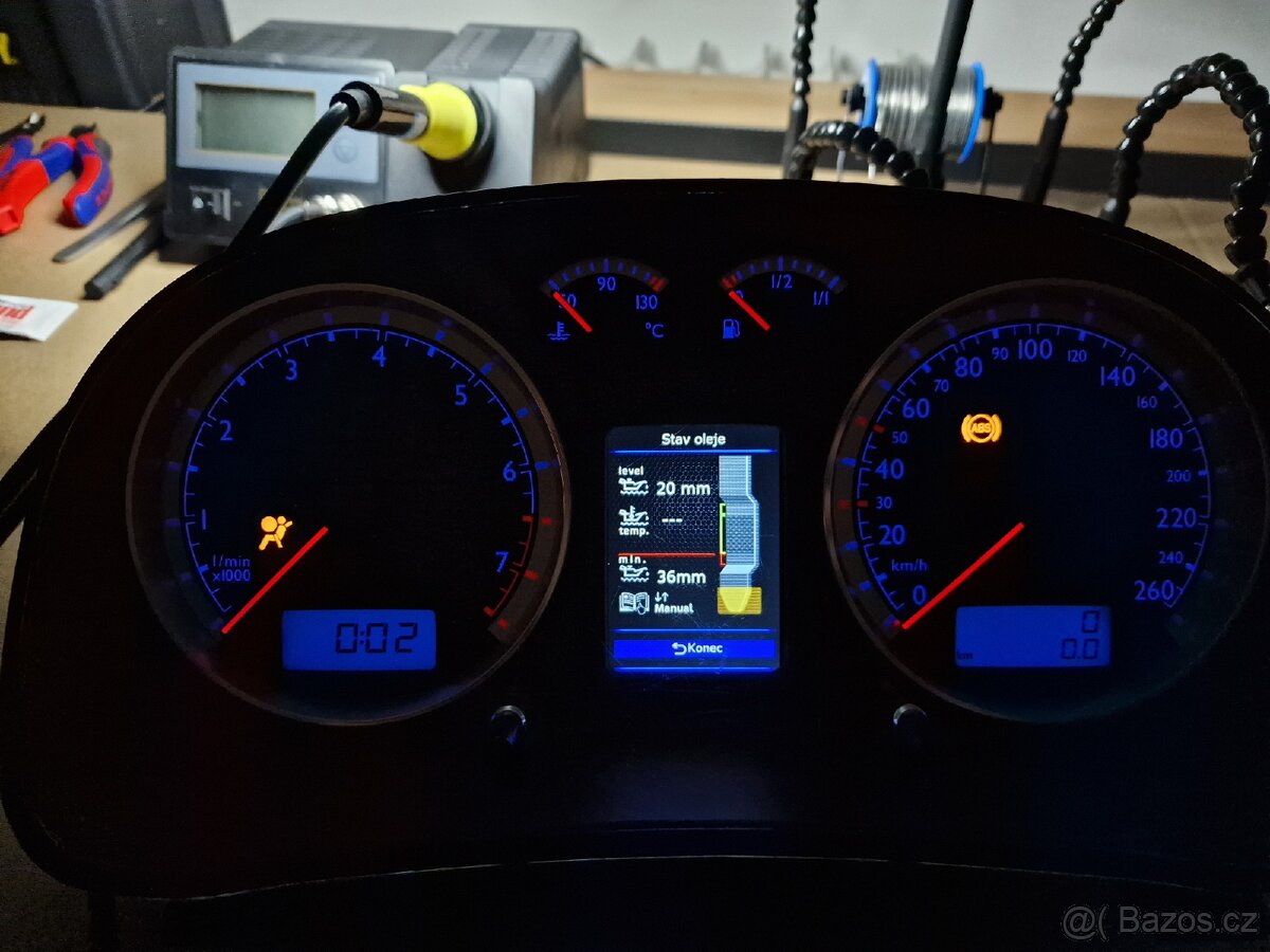 Golf 4 budíky barevný maxidot - 4