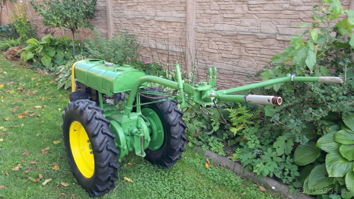 malotraktor PF62 - 4