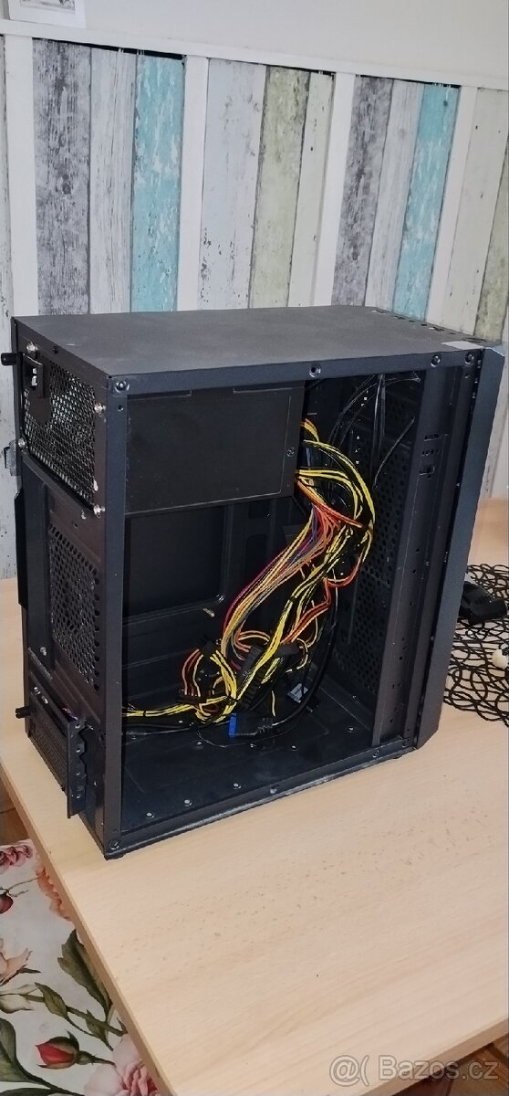 Herní mini PC skříň mATX, micro ATX se zdrojem - 4