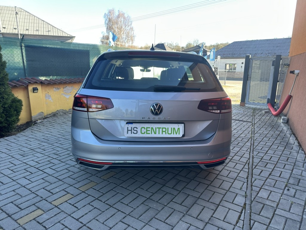 VW Passat 2.0 TDi 110kW serviska - 4