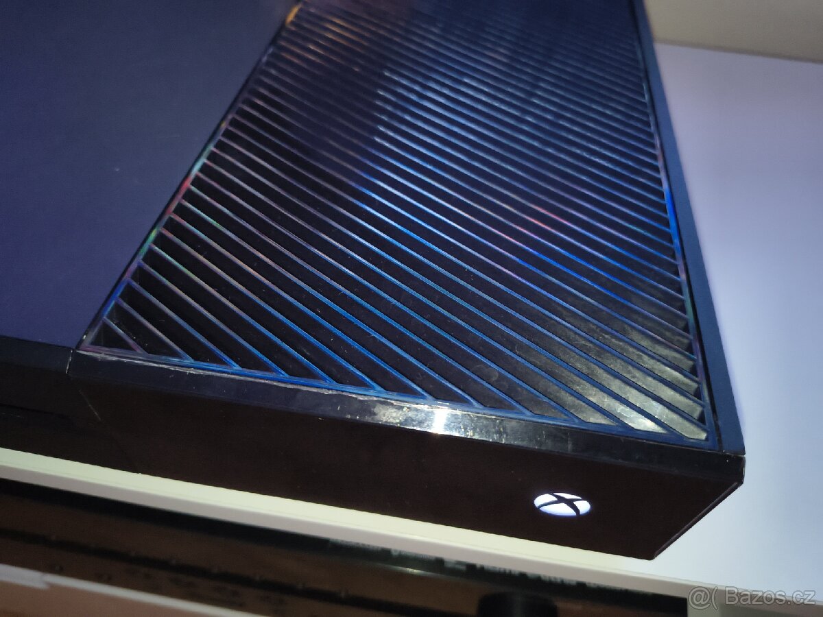 Xbox One x, ovladač series, hra - 4