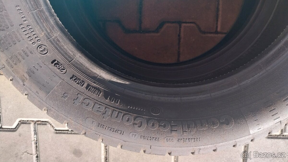 Prodám 2 x letní pneu Continental 165/60/15 - 4