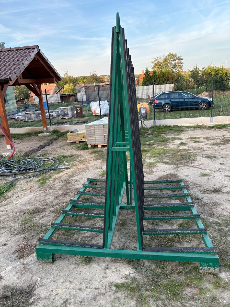 Stojan na okna - 4