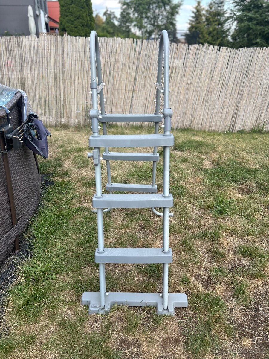 Nadzemní bazén - 4