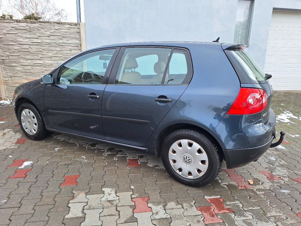 Volkswagen Golf, 1,9TDi,4MOTION,77kW,tažné,výhřev - 4