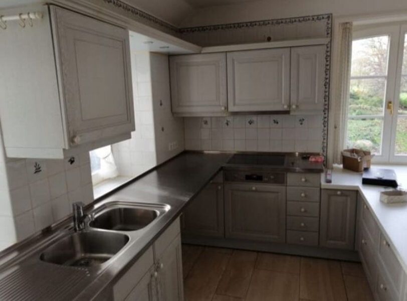 Luxusní bílá venkovská kuchyně se spotřebiči,5786 - 4