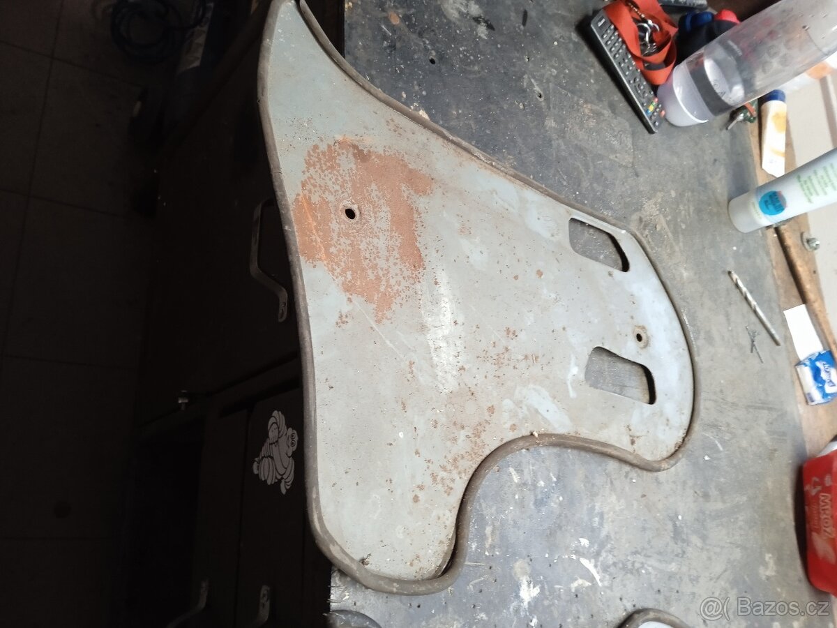 Prodám kryt motoru - 4