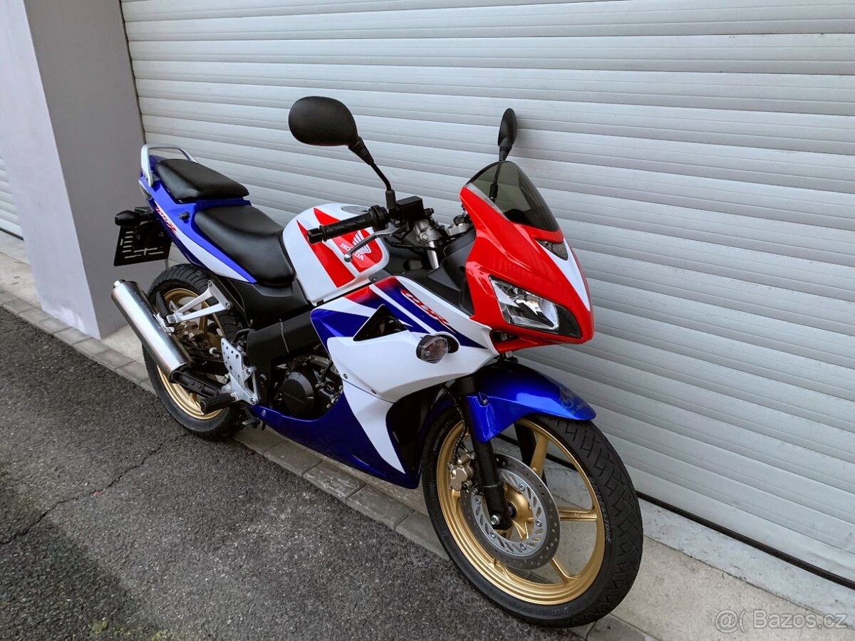 Honda CBR 125R vstřikování - 4