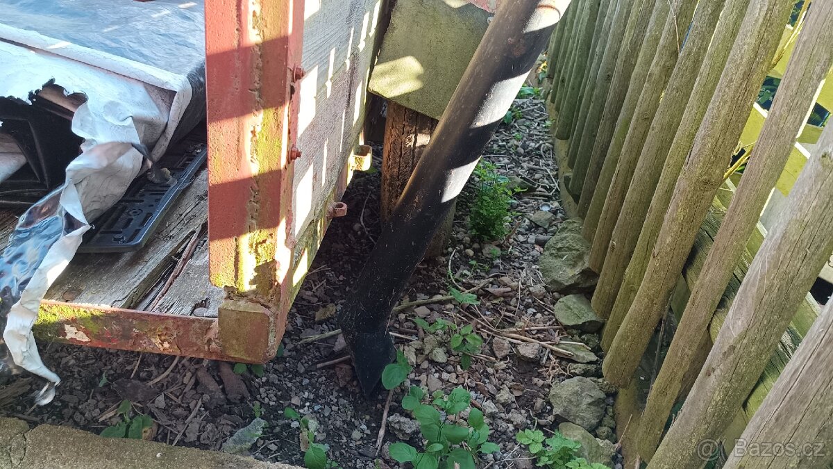 Přívěsný vozík - 4