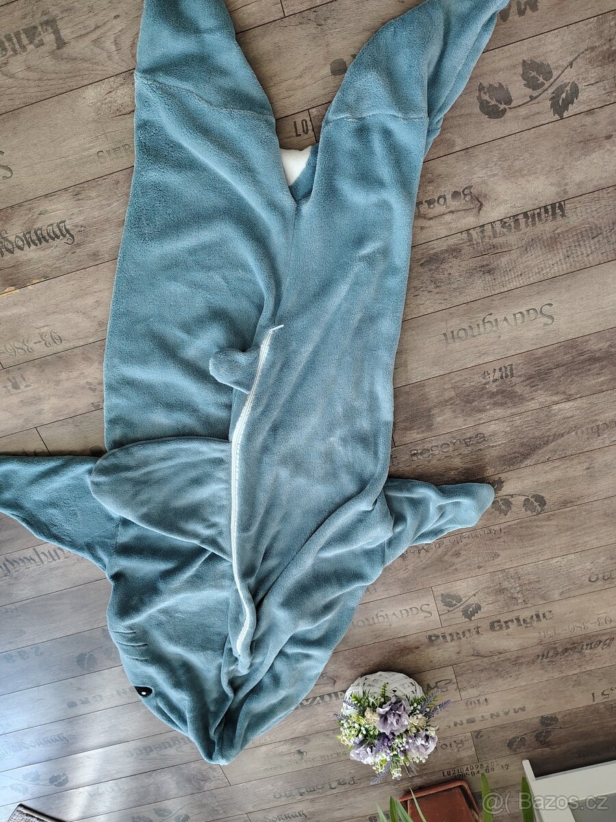 Žraločí overal - 4