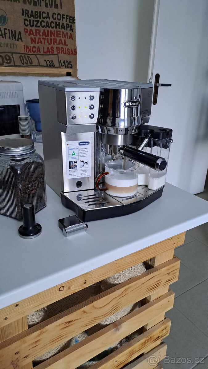 Delonghi pákový kávovar Cappuccino EC850M - 4