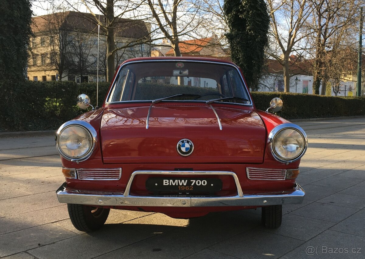 BMW 700 luxus - 4