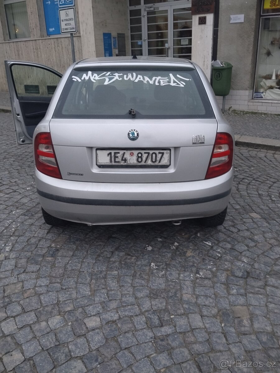 Fabia - 4