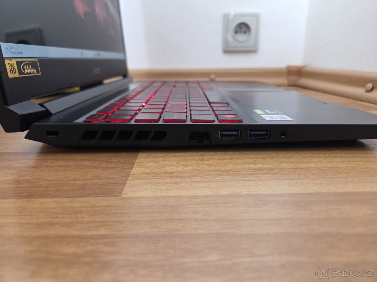 Acer Nitro 5 - 4