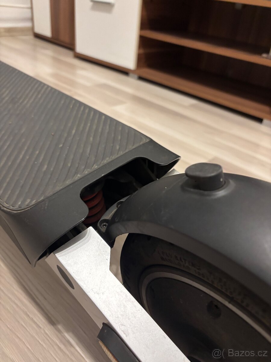 Xiaomi Electric Scooter 5 Pro - 4