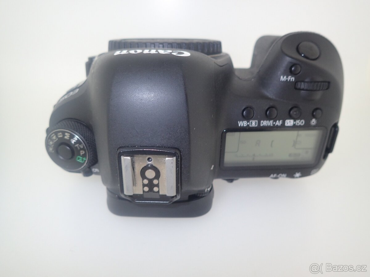 Canon EOS 5D Mark IV - 4