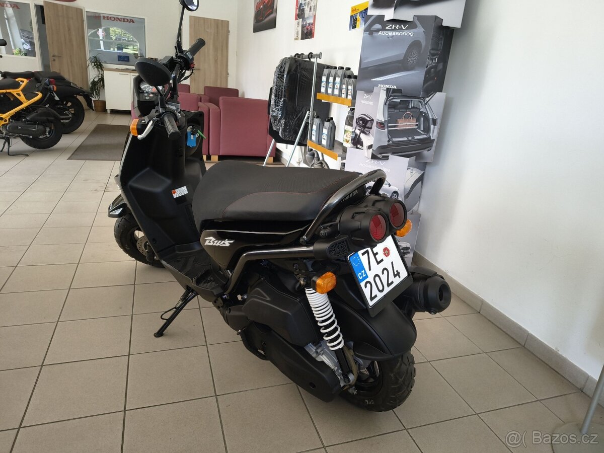 Yamaha BWS 125, rv. 2012, najeto pouze 3.200 Km - 4