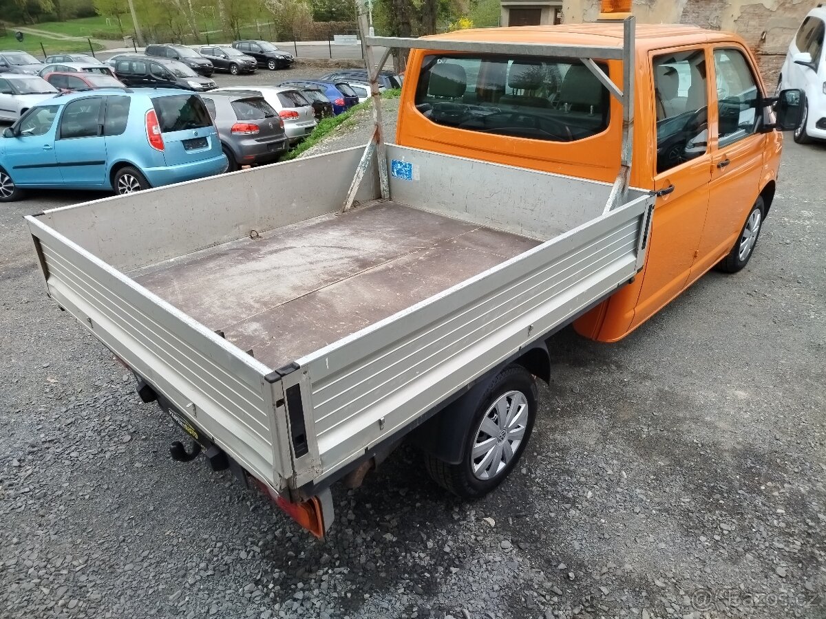 VW T5 TRANSPORTER Valník 2,0 TDi 103kW, DSG, r.v. 11/2010 - 4