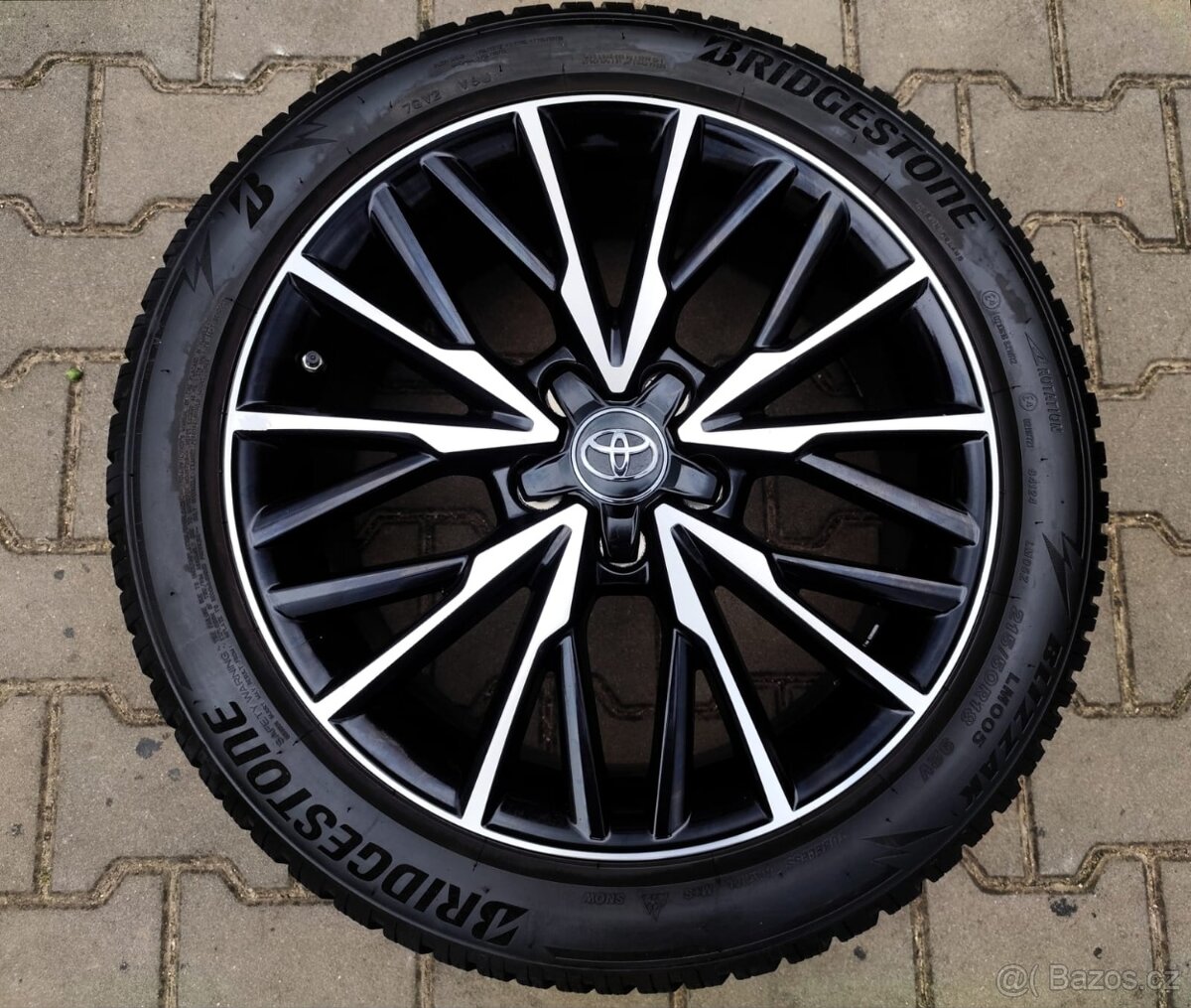 Alu kola originál Toyota Yaris Cross 5x114,3 R18 - 4