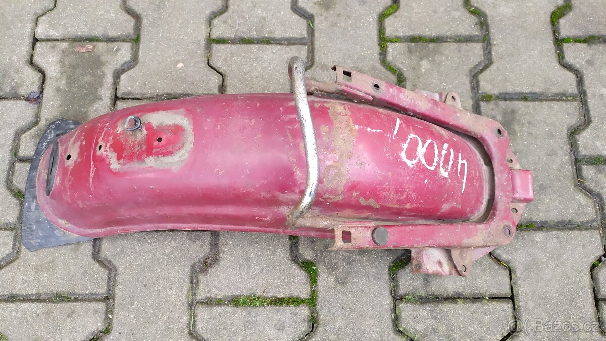 Zadní blatník Jawa 350 - 4