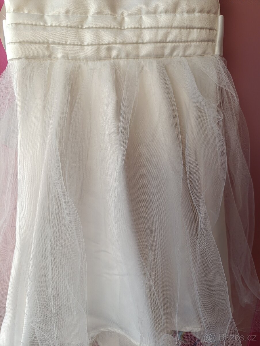 Krásné šatičky vel. 116, 5-6let - 4