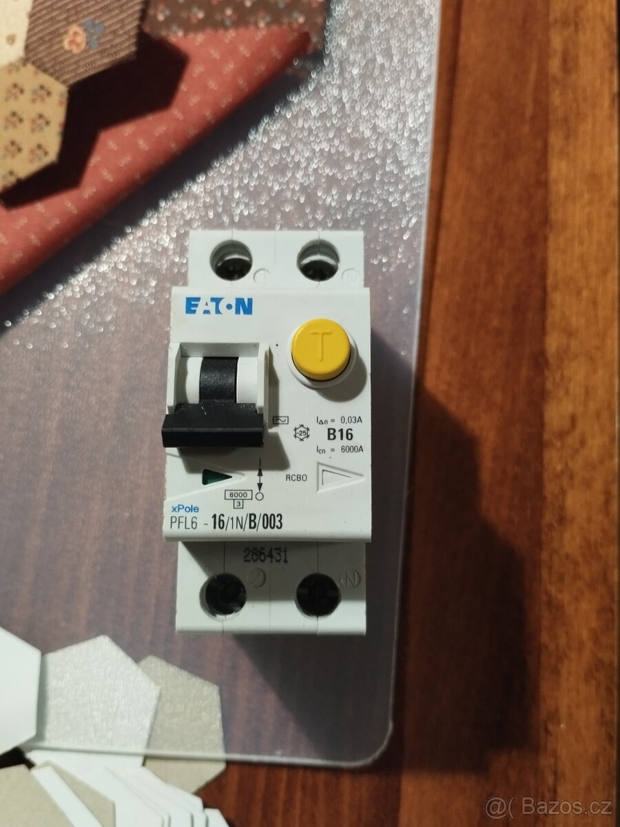 Proudový chránič - 4