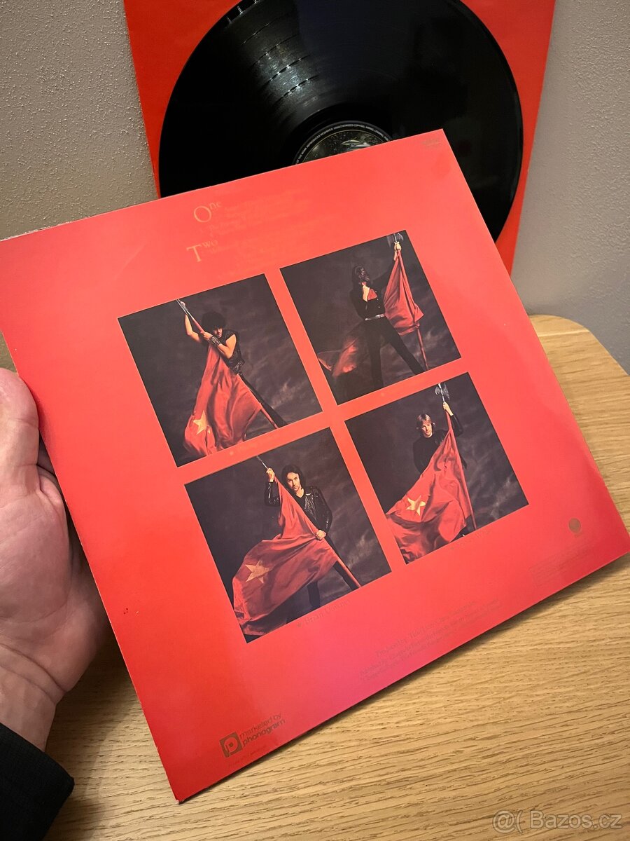 Thin Lizzy – Renegade - 4