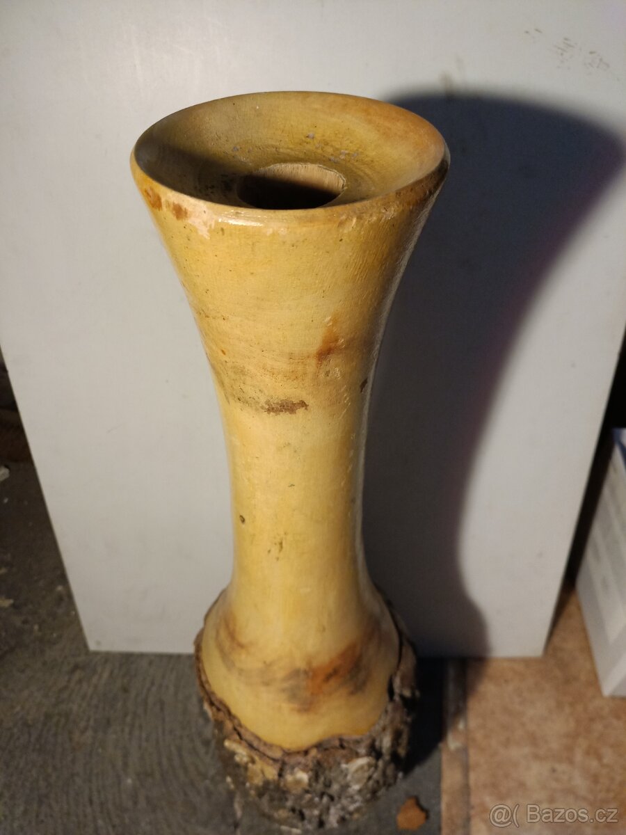 Dřevěná váza - 4