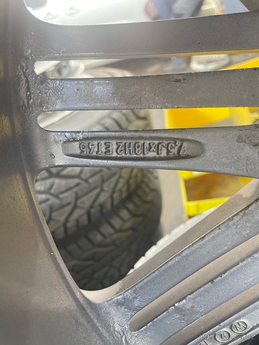 Sada kol na Toyota Rav4 - 4