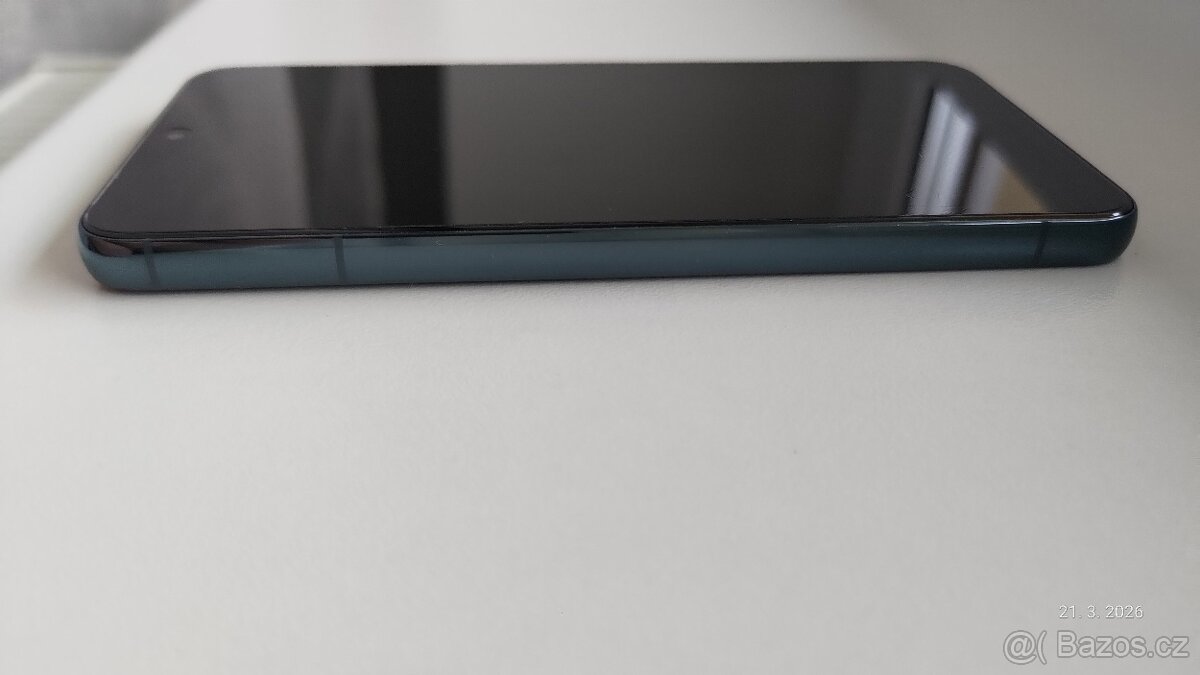 Samsung Galaxy S22 - 4