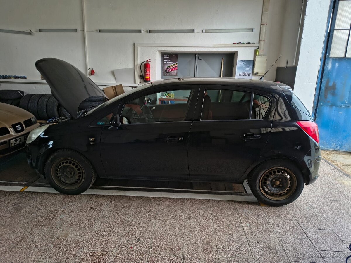 Opel Corsa 1.2 - 4
