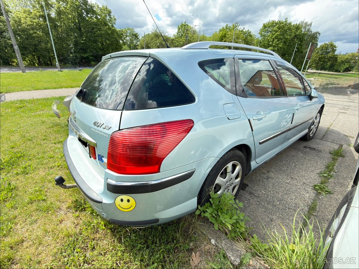 Peugeot 407 SW - nafta - 4