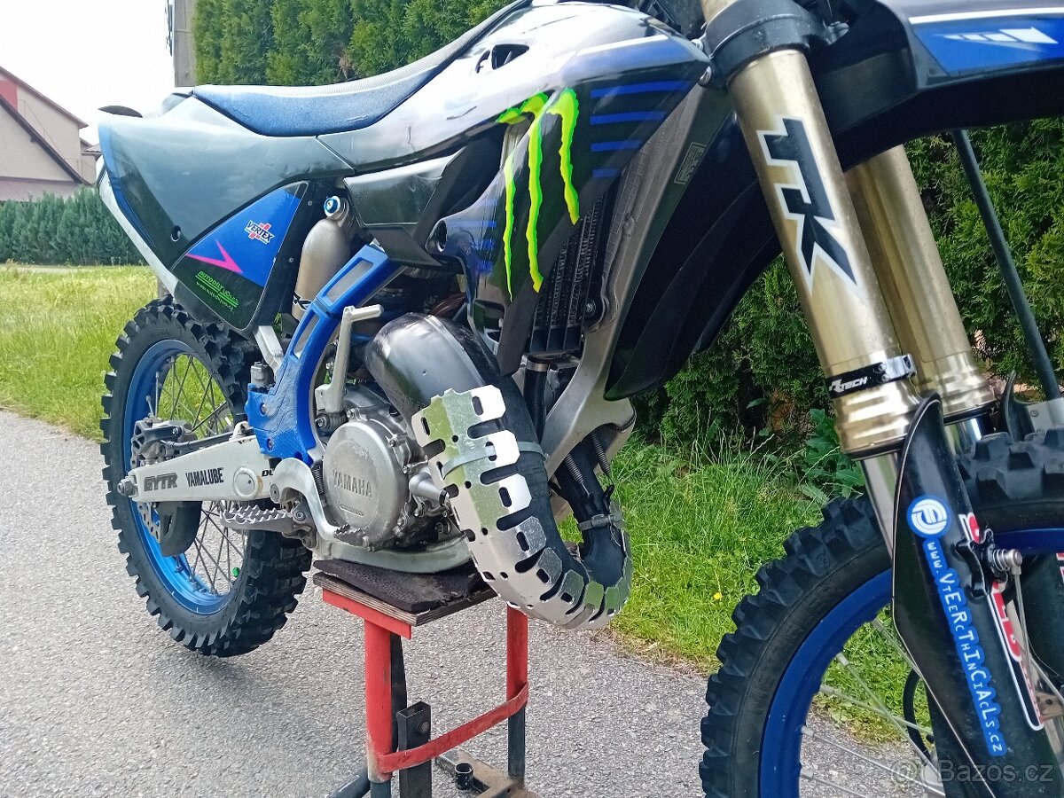 Yamaha YZ 125