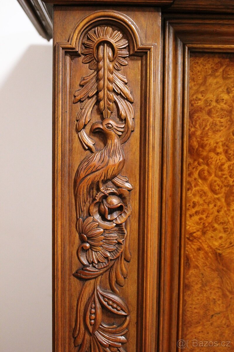 Starožitná neorenesanční knihovna na lvích tlapách - 4