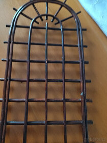 rámečky na dekoraci, retro dřev. polička,kovové odlitky, obr - 4