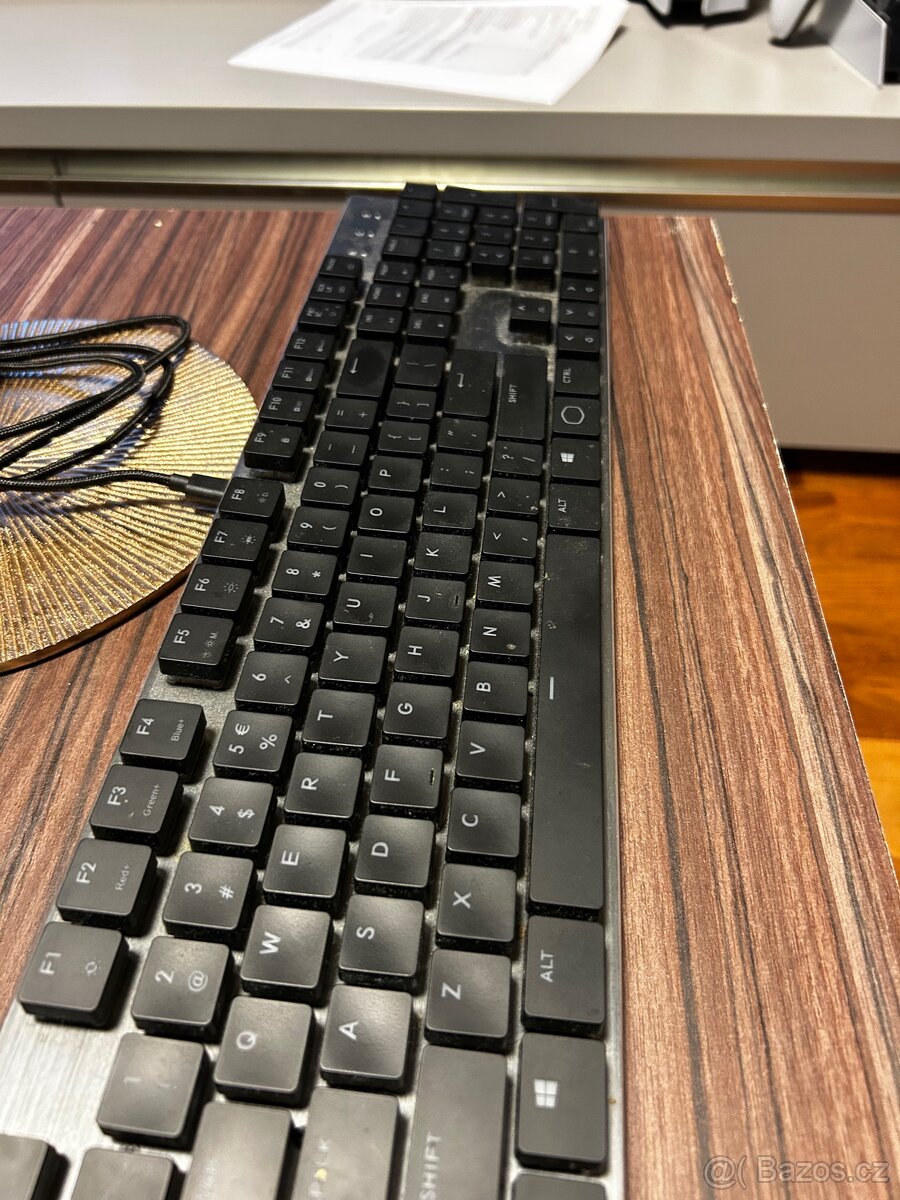 Klávesnice - 4