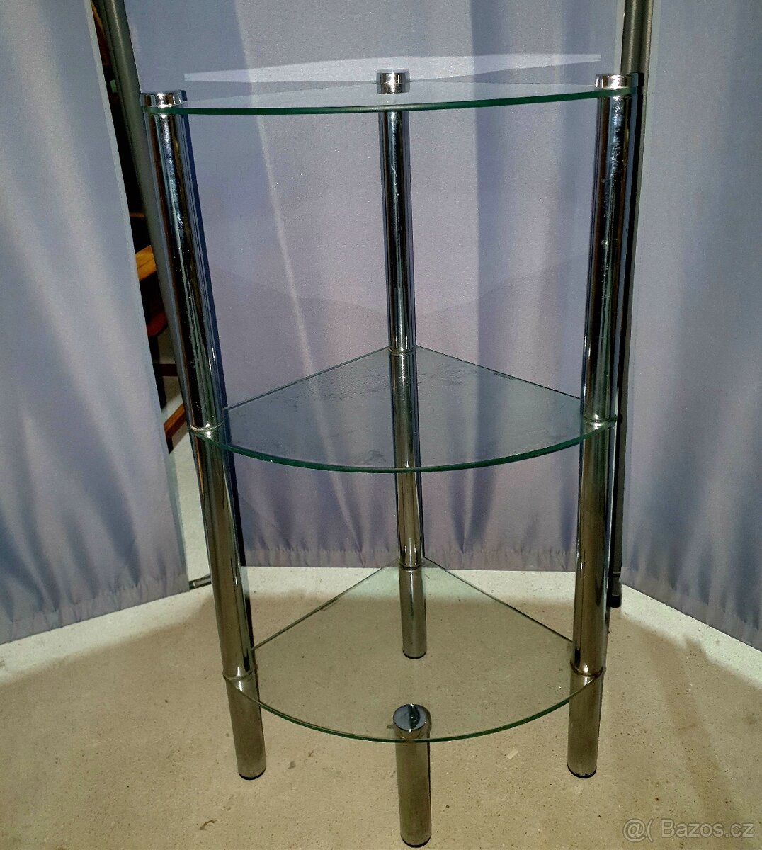 Rohové skleněné stolky/regály - 4