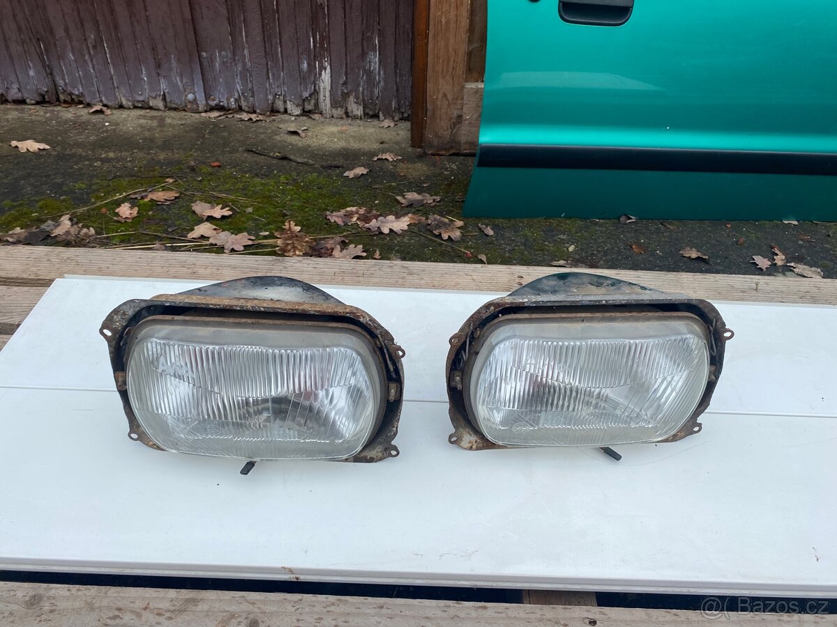 Prodám přední/zadní světla - 4