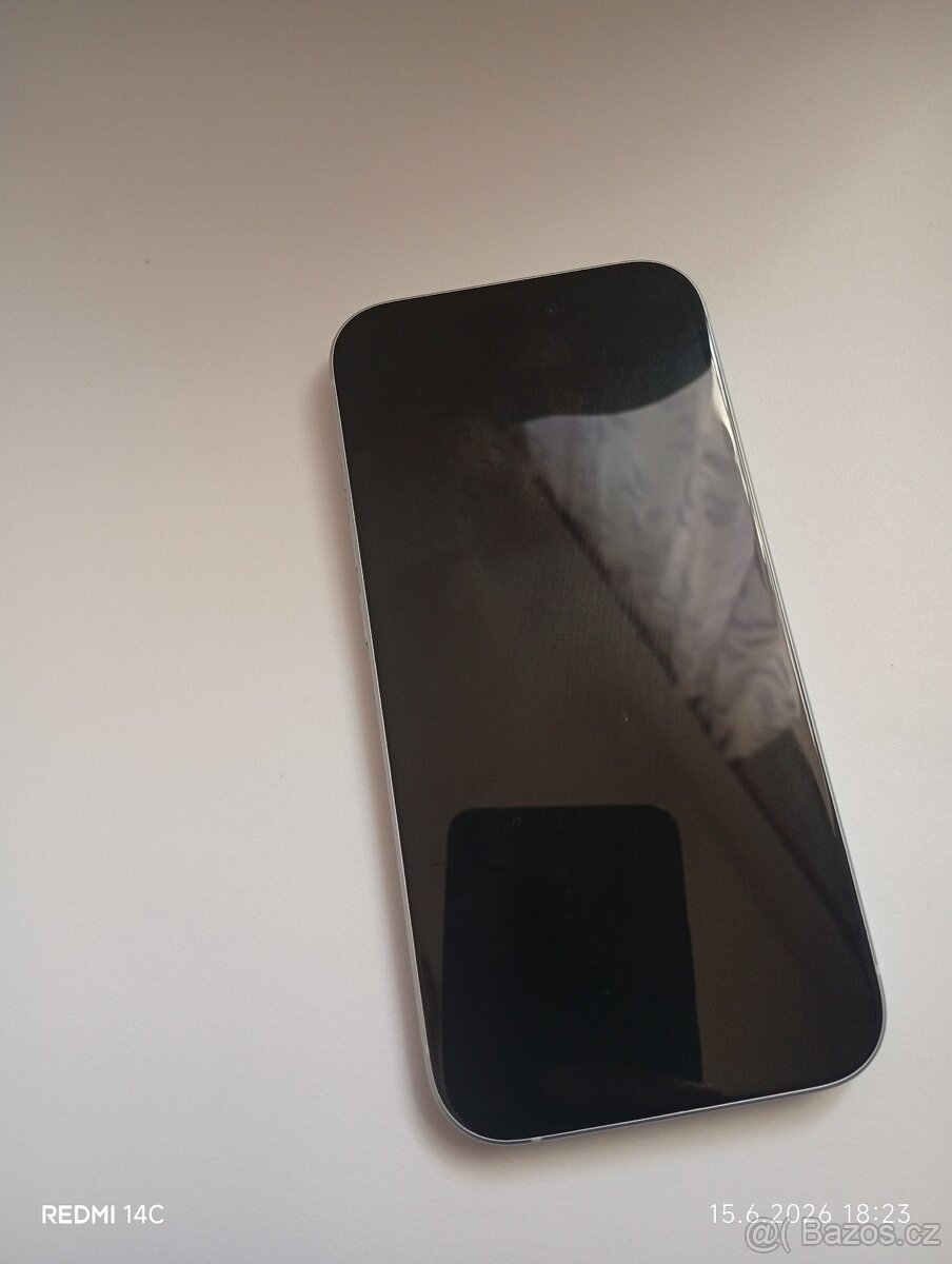 Apple iPhone 15 128GB - 4