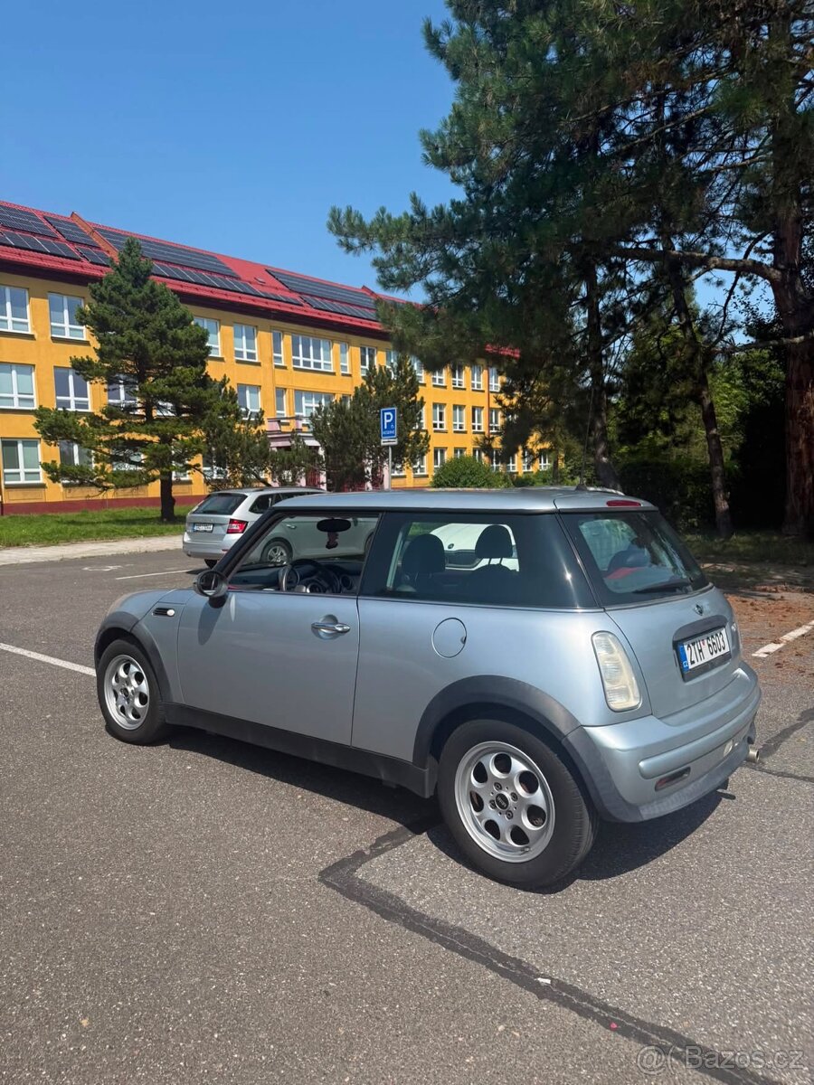Mini Cooper R50 1.6 66kw 2001 - 4