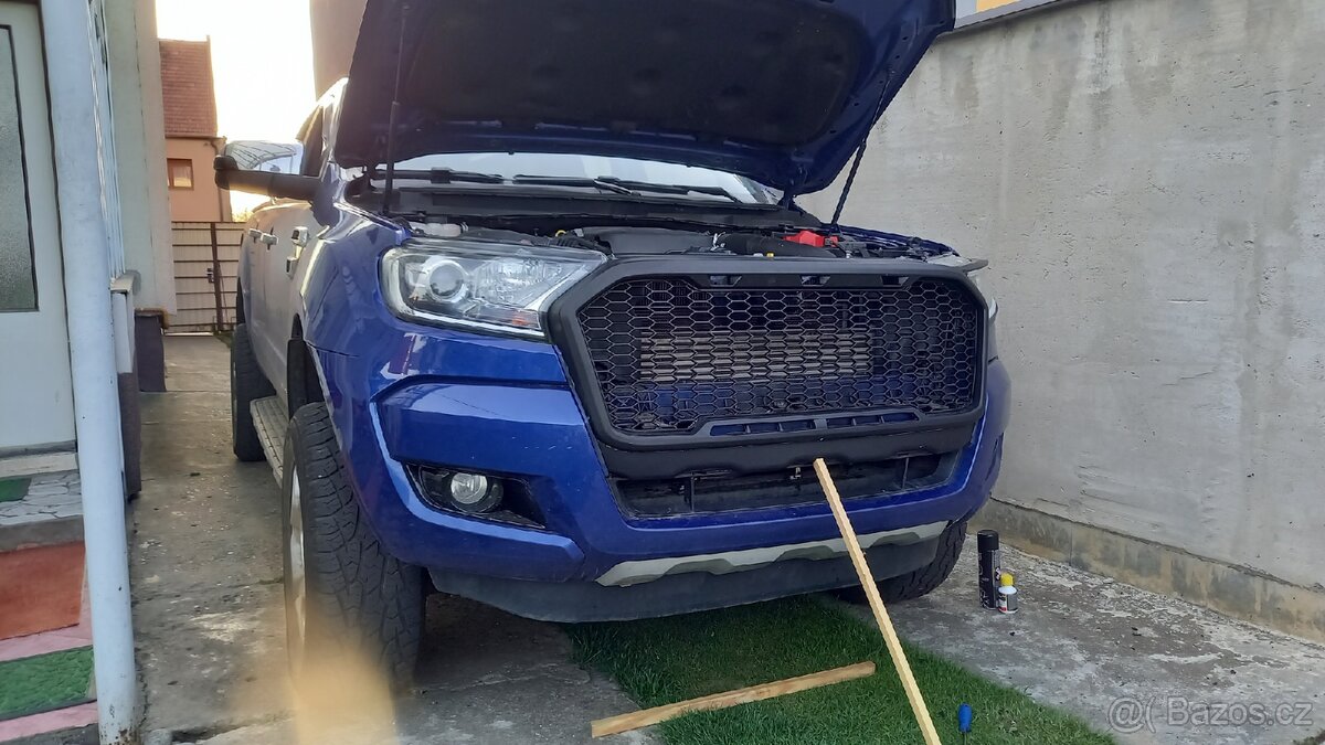 gril Ford Ranger styl F150