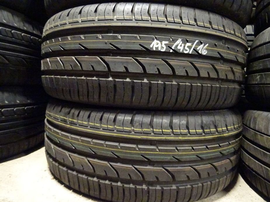 Letní pneu Continental a Vredestein, 195/45/16, 4 ks, 7 mm - 4