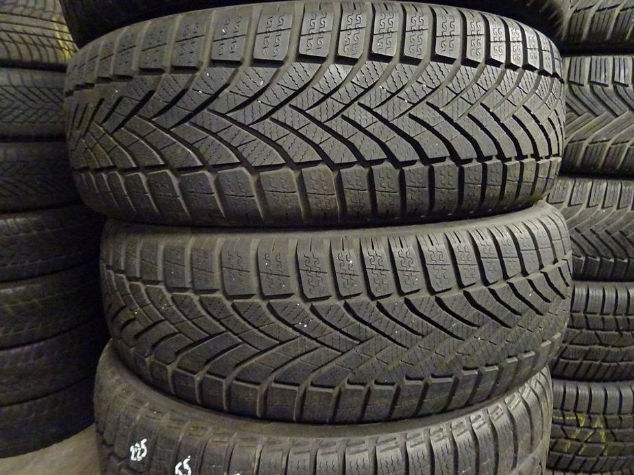 Zimní pneu Falken Eurowinter HS02, 215/65/17, 4 ks, 7 mm - 4