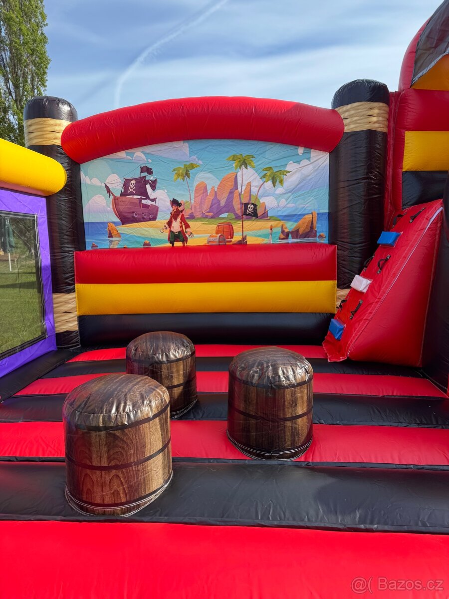 Skákací hrad pirátská pevnost - 4