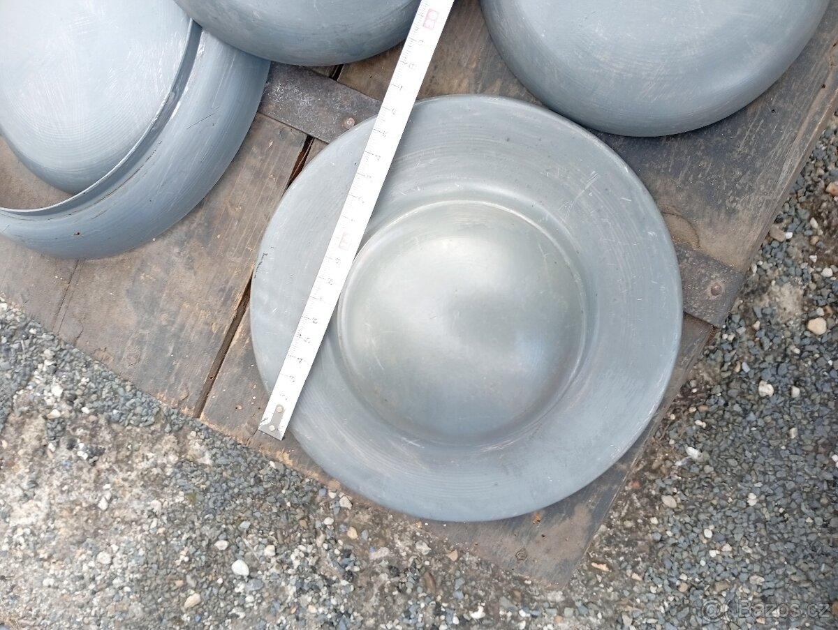 Prodám kryty primáru A.J.S - 4