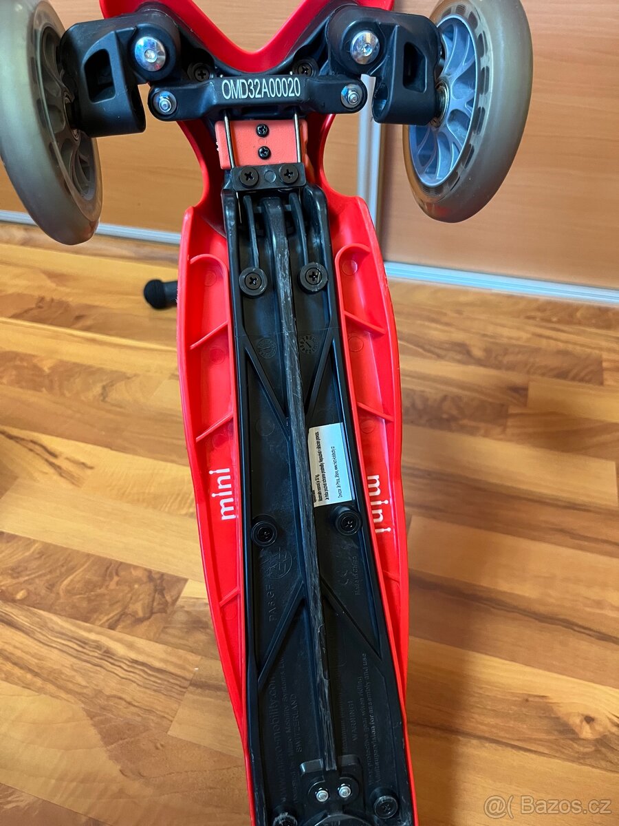Koloběžka MICRO Mini2Go DeLuxe Plus Červená - 4
